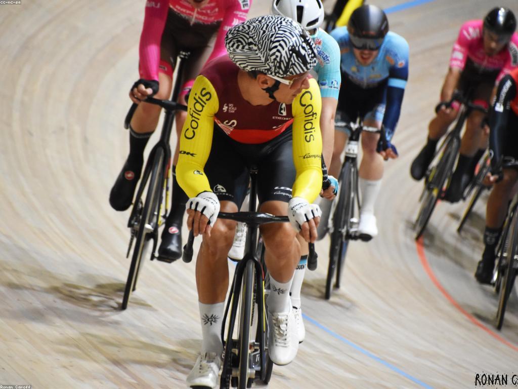 សារៈសំខាន់នៃកីឡាវាយប្រហារ